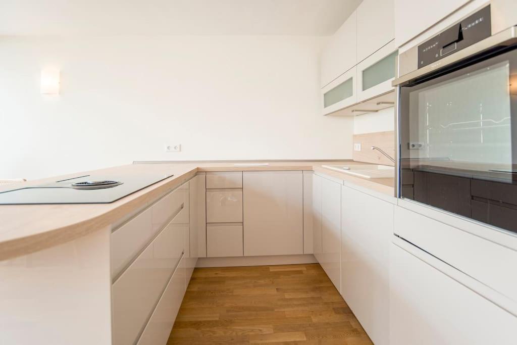 Modernes, Sonniges Appartement Im Herzen Von Duesseldorf Екстер'єр фото